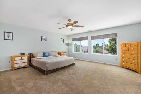 Bedroom - 301 Arlington Dr, Oceanside, CA 92057 photo 1 of 2