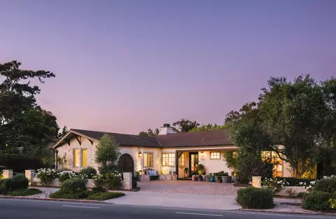 2042 Fort Stockton Dr, San Diego, CA 92103