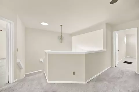 Entry Way - 12710 Treeridge Ter, Poway, CA 92064 photo 3 of 4