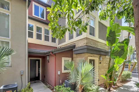 7786 Stylus Dr, San Diego, CA 92108