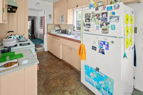 961 D Ave, Coronado, CA 92118 photo 24