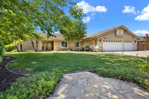14012 Valley Springs Rd, Poway, CA 92064