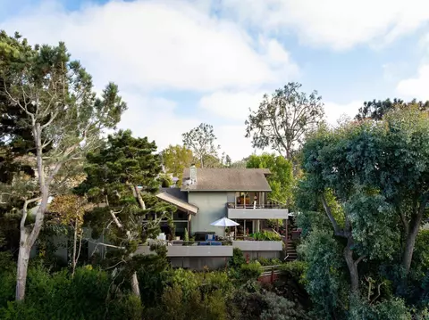 Exterior - 364 Bellaire St, Del Mar, CA 92014 photo 4 of 8