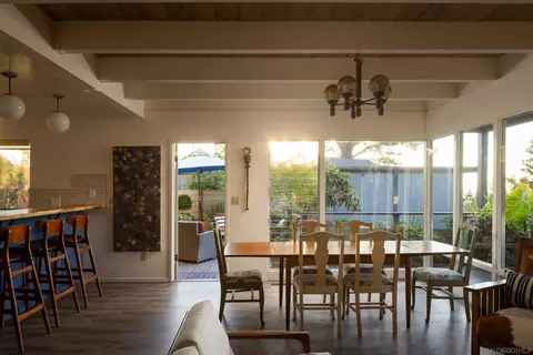 Dining - 364 Bellaire St, Del Mar, CA 92014 photo 1 of 1