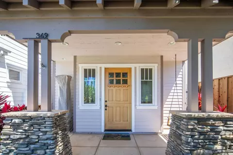 Exterior - 369 F Ave, Coronado, CA 92118 photo 3 of 8