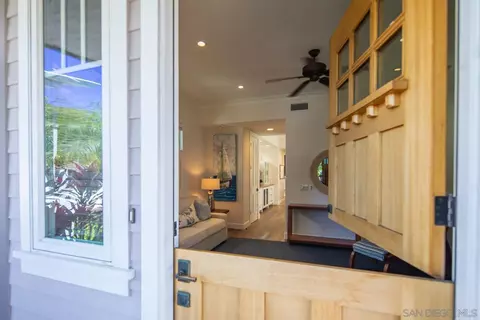 Entry Way - 369 F Ave, Coronado, CA 92118 photo 1 of 3
