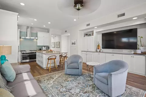 Living - 369 F Ave, Coronado, CA 92118 photo 3 of 4