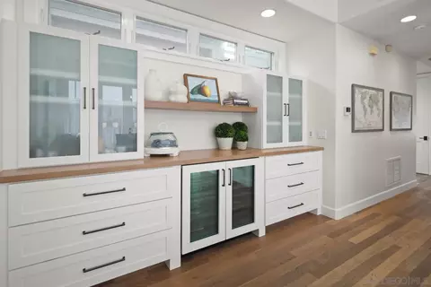 Entry Way - 369 F Ave, Coronado, CA 92118 photo 3 of 3