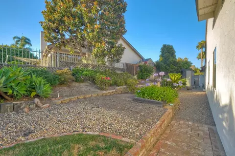 7219 Mimosa Dr, Carlsbad, CA 92011 photo 34