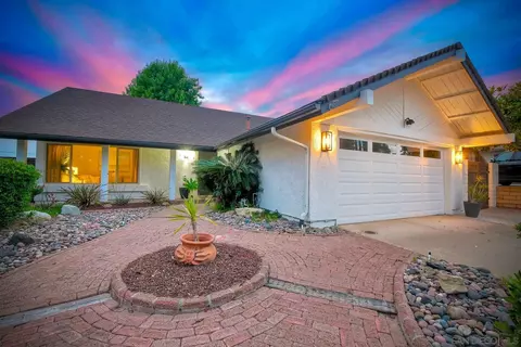 7219 Mimosa Dr, Carlsbad, CA 92011