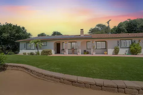 2826 Calle De Malibu, Escondido, CA 92029