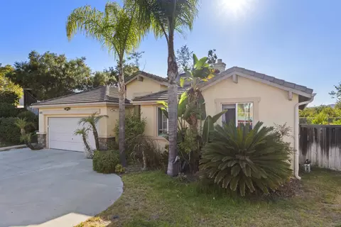 871 Niguel St, Oceanside, CA 92057 photo 3