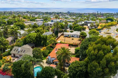 857 Hymettus Ave, Encinitas, CA 92024