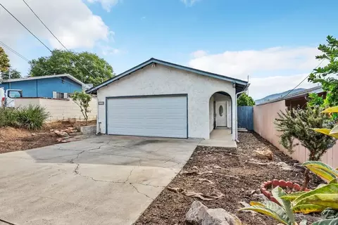 Exterior - 935 Ramona Ave, Spring Valley, CA 91977 photo 3 of 6