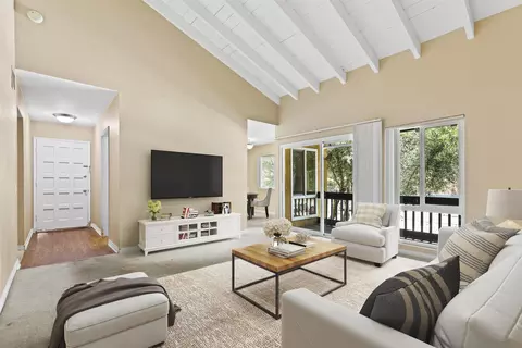 17129 W Bernardo Dr #208, San Diego, CA 92127