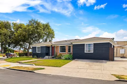 3518 Isla Vista Dr, San Diego, CA 92105
