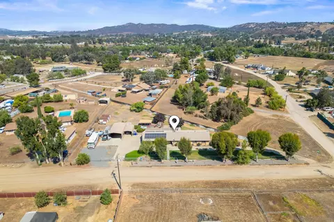 View/Area - 2031 Robertson St, Ramona, CA 92065 photo 3 of 5