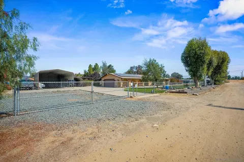 Exterior - 2031 Robertson St, Ramona, CA 92065 photo 7 of 8