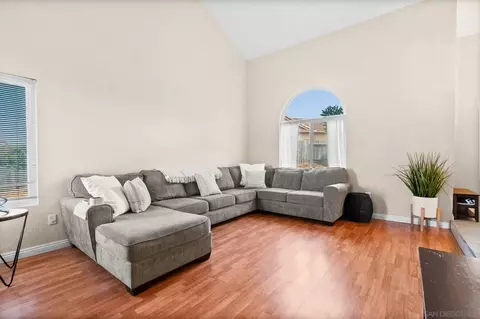 Living - 1160 Cleo Ct, Escondido, CA 92027 photo 2 of 7