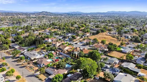 View/Area - 1160 Cleo Ct, Escondido, CA 92027 photo 1 of 2