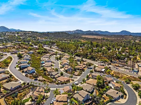 View/Area - 2028 Boulders Rd, Alpine, CA 91901 photo 6 of 11