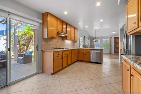Kitchen - 2028 Boulders Rd, Alpine, CA 91901 photo 4 of 4