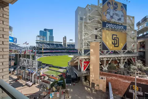 325 7th Ave #408, San Diego, CA 92101