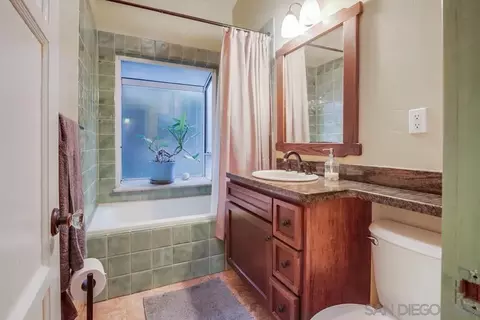 438 Retaheim Way, La Jolla, CA 92037 photo 17