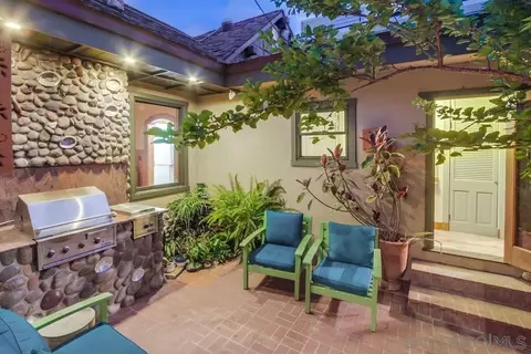 438 Retaheim Way, La Jolla, CA 92037 photo 12