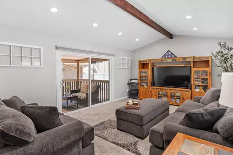 Living - 4160 Yale Ave, La Mesa, CA 91941 photo 1 of 2