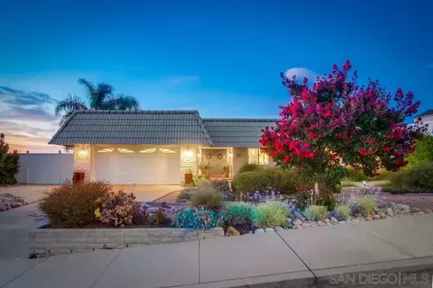 2052 Flying Hills Ln, El Cajon, CA 92020
