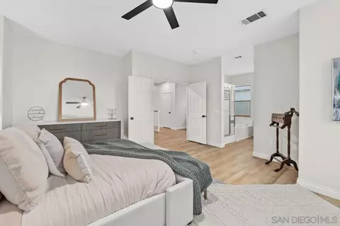 Bedroom - 1419 Enchante Way, Oceanside, CA 92056 photo 2 of 4