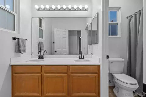 Bath - 1419 Enchante Way, Oceanside, CA 92056 photo 2 of 2