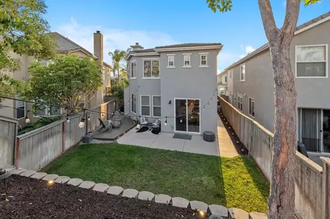 Exterior - 1419 Enchante Way, Oceanside, CA 92056 photo 5 of 15