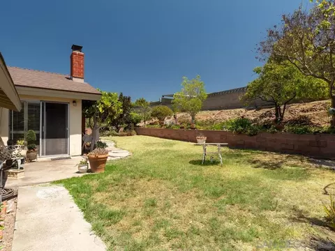 5545 Wake St, La Mesa, CA 91942 photo 25