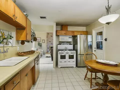 5545 Wake St, La Mesa, CA 91942 photo 12
