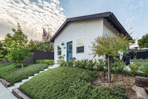 Exterior - 6732 Antilope St, Carlsbad, CA 92009 photo 4 of 7
