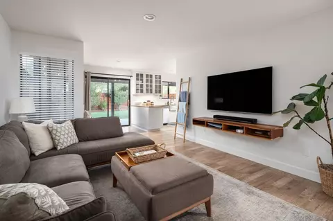 Living - 6732 Antilope St, Carlsbad, CA 92009 photo 2 of 3