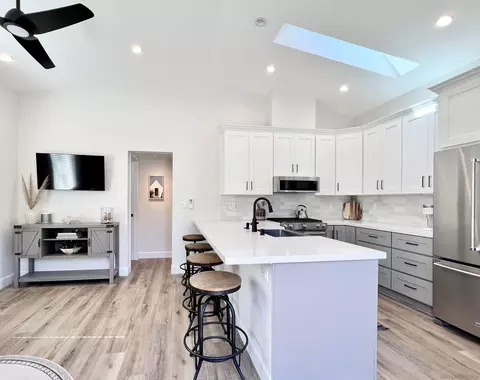 Kitchen - 6732 Antilope St, Carlsbad, CA 92009 photo 3 of 3