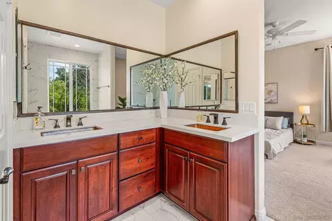 Bath - 25919 Matlin Rd, Ramona, CA 92065 photo 2 of 5