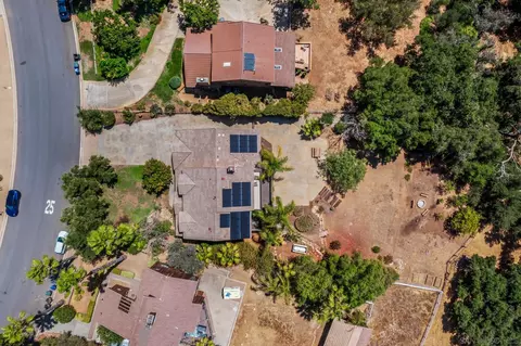 View/Area - 25919 Matlin Rd, Ramona, CA 92065 photo 3 of 6