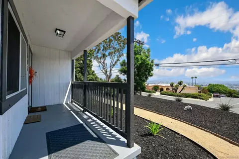Exterior - 406 Tyrone St, El Cajon, CA 92020 photo 2 of 6