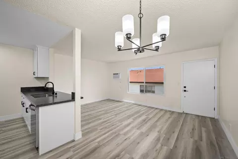 4085 48th St #5, San Diego, CA 92105