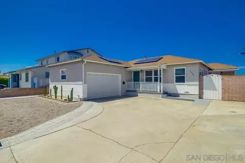 3484 Armstrong St, San Diego, CA 92111