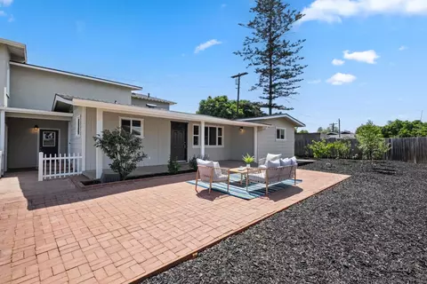 Exterior - 1503 Laurel Rd, Oceanside, CA 92054 photo 10 of 12