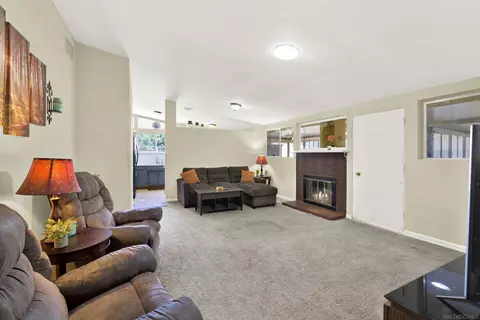 13951 Powers Rd, Poway, CA 92064 photo 9