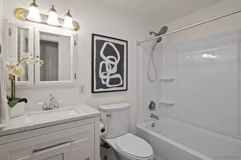 Bath - 9256 Allano Way, Santee, CA 92071 photo 2 of 2