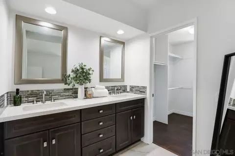 Bath - 12709 Treeridge Ter, Poway, CA 92064 photo 1 of 1