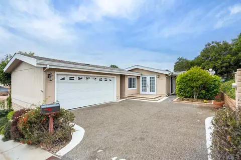1831 Nova Gln, Escondido, CA 92026