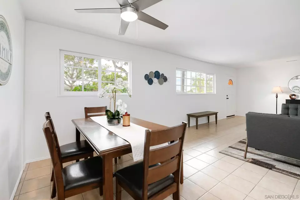 Dining - 5111 Roscrea Ave, San Diego, CA 92117 photo 2 of 3